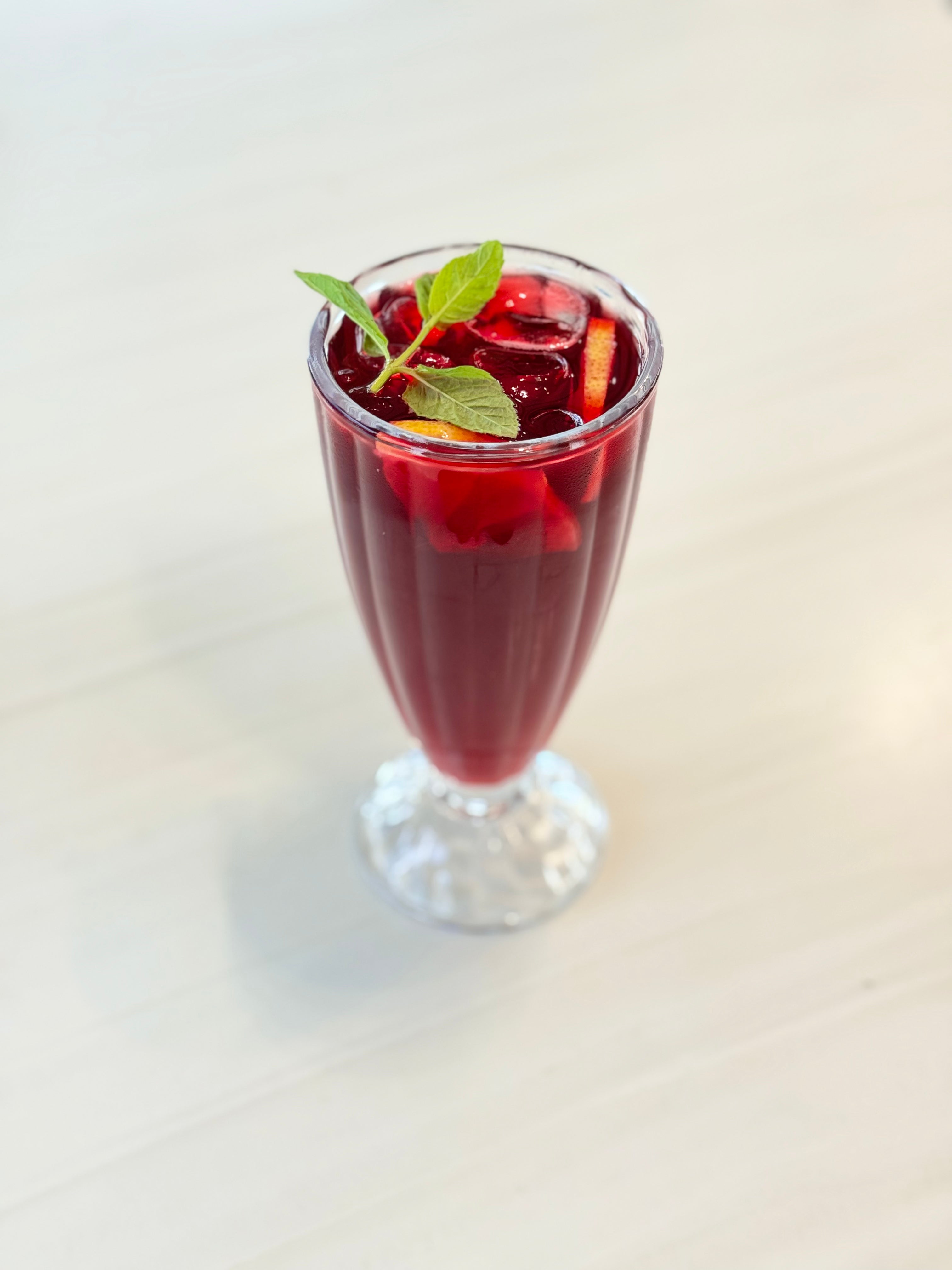Iced Peach Tea & Hibiscus (Karkadeh)